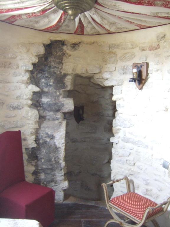 Bed and Breakfast Bize De La Tour Saint-Bonnet-du-Gard Esterno foto