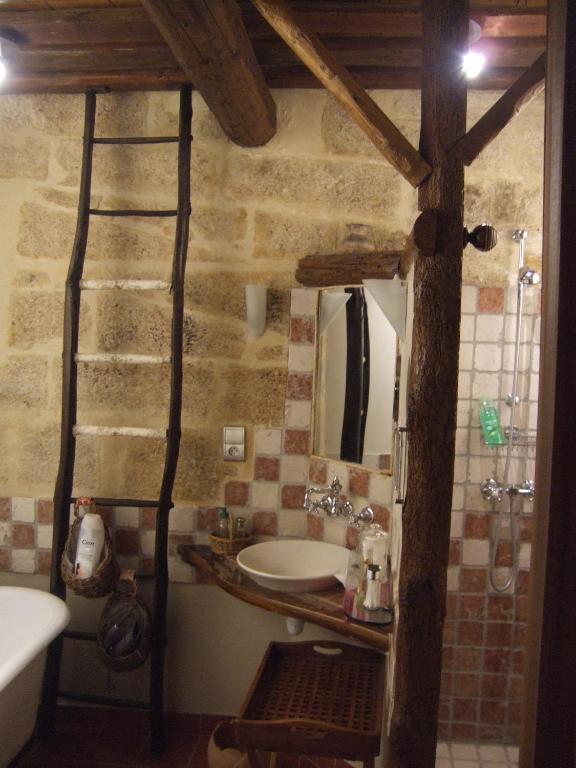 Bed and Breakfast Bize De La Tour Saint-Bonnet-du-Gard Camera foto